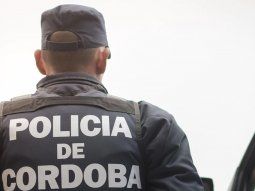 Un policía denunció que le exigen cumplir un número de detenciones diarias