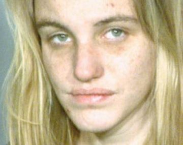 La policía sorprendió a Vandereyk con su perro