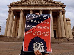 Las manifestaciones son obra del Colectivo Argentina en Lucha en París.