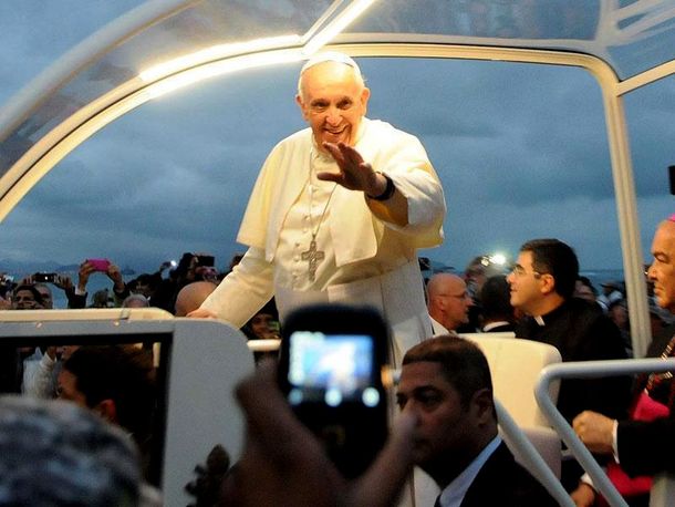 Obispo platense reconoce que la frase del Papa fue fuerte