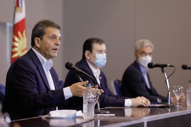 Sergio Massa participó de la firma convenios para la asistencia técnico-financiera para el desarrollo del transporte en Santiago del Estero