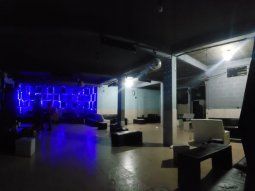 Desbarataron un cumpleaños con 140 personas en la Ciudad