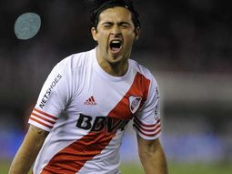 de galera y baston: river brindo otra exhibicion de galera y baston: river brindo otra exhibicion