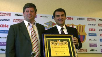 si perdiamos por un error arbitral, le pegaba a mi viejo si perdiamos por un error arbitral, le pegaba a mi viejo