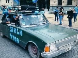 Marcharon por la vida en un Falcon verde como los que usaban los genocidas