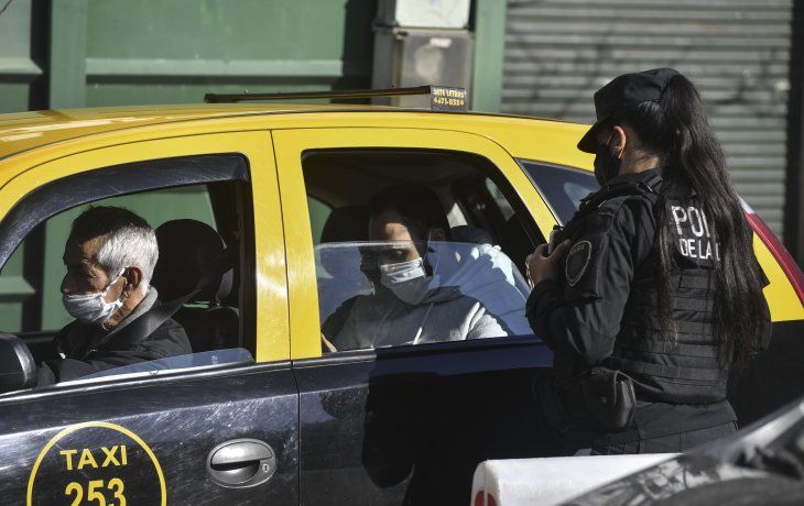 Ni ASPO ni DISPO: prohibieron las reuniones sociales en todo el país hasta el 16 de agosto