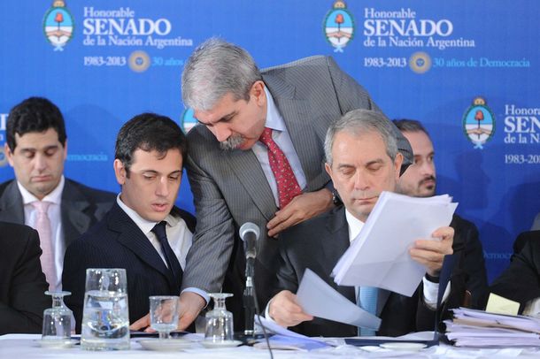 Es inadecuado incorporar la reponsabilidad del Estado al Código Civil, afirmó Alak