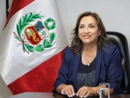 Quién es Dina Boluarte, la nueva presidenta de Perú