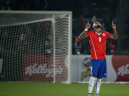 en el inicio de la copa america, el local chile derroto a ecuador en el inicio de la copa america, el local chile derroto a ecuador