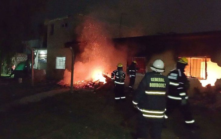 Tras conocerse el homicidio, vecinos intentaron incendiar la casa del acusado