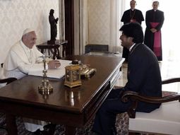 el papa pidio mascar hojas de coca en bolivia el papa pidio mascar hojas de coca en bolivia