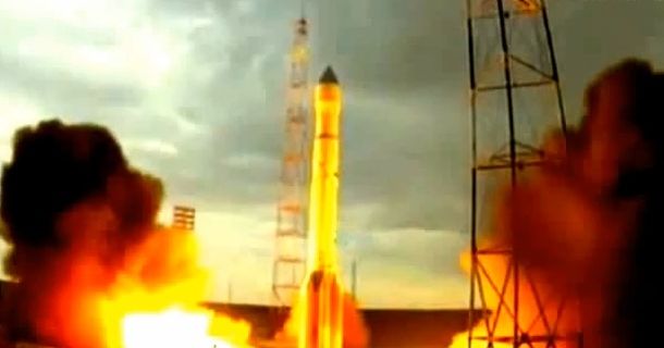 Un cohete se estrelló segundos después del despegue