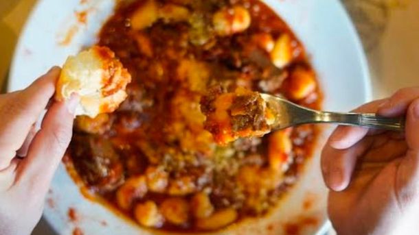 La sucursal principal de Salgado Alimentos se ubica en Villa Crespo. La sucursal principal de Salgado Alimentos se ubica en Villa Crespo.