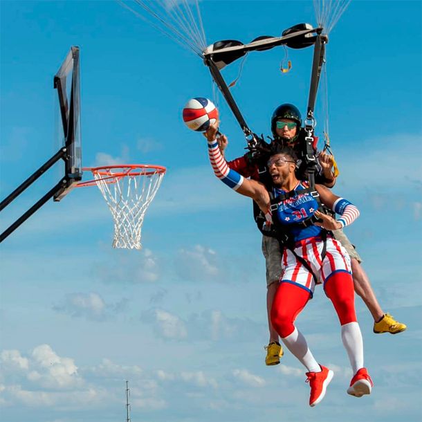 Los Harlem Globetrotters y la volcada más impresionante de la historia