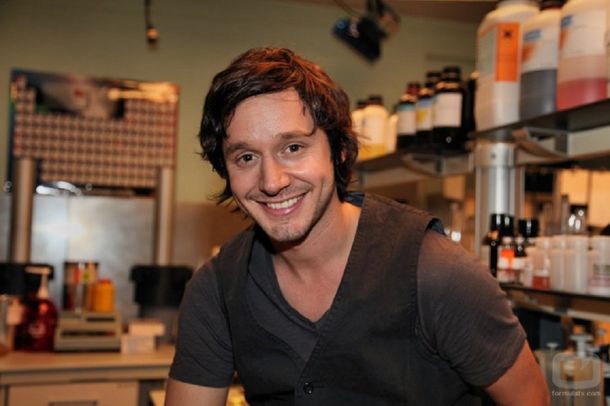 Benjamín Vicuña le exige al Papa: Espero más de él, todavía le falta mucho