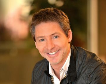 Suar explicó por qué cambio el horario de Noche y día