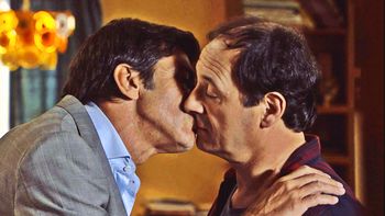 destape: se viene el beso entre chavez y repetto en teve destape: se viene el beso entre chavez y repetto en teve