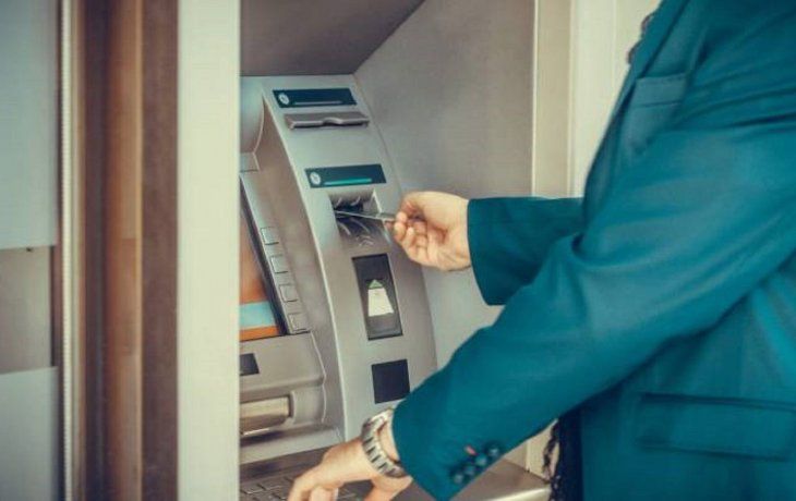 El cajero automático seguirá siendo gratis hasta abril