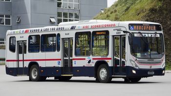 Los horarios de transporte por el feriado del 1° de mayo por el Día del Trabajador. Los horarios de transporte por el feriado del 1° de mayo por el Día del Trabajador.