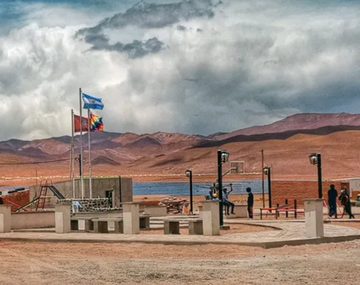 Dónde queda el pueblo más alto de Argentina.