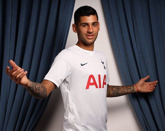 Cuti Romero firmó para el Tottenham de Inglaterra
