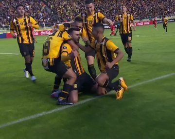 River no hizo pie en la altura de La Paz y cayó por 3-1 frente a The Strongest