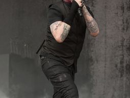 marilyn manson y sus exigencias: desde una habitacion negra hasta 20 kilos de hielo marilyn manson y sus exigencias: desde una habitacion negra hasta 20 kilos de hielo