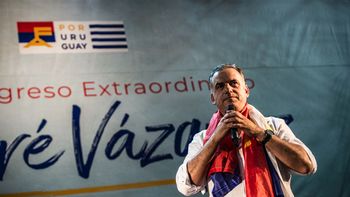 Yamandú Orsi volvió a mostrar sus diferencias con la visión del gobierno en materia de seguridad. Yamandú Orsi volvió a mostrar sus diferencias con la visión del gobierno en materia de seguridad.