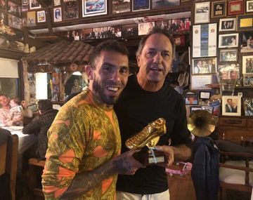 Reunión de goleadores: Tevez y Scioli volvieron a jugar juntos