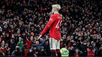 con un golazo sobre el final de alejandro garnacho, el manchester united elimino a west ham con un golazo sobre el final de alejandro garnacho, el manchester united elimino a west ham