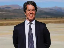 Milei facultó a Posse a liderar la liquidación, cierre o privatización de empresas públicas