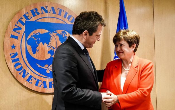 Acuerdo con el FMI: el equipo económico del Gobierno viaja a renegociarlo