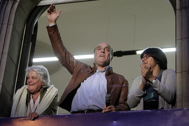 El Frente Amplio retuvo la intendencia de Montevideo