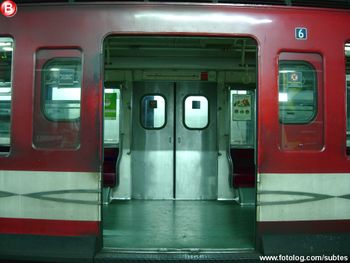 Pasajeros del subte quedaron atrapados por un corte de luz