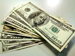 el dolar ilegal se disparo a 14,70 pesos y escalaron las acciones en la bolsa el dolar ilegal se disparo a 14,70 pesos y escalaron las acciones en la bolsa