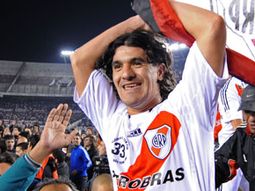 ortega suena con rebautizar una tribuna del monumental ortega suena con rebautizar una tribuna del monumental