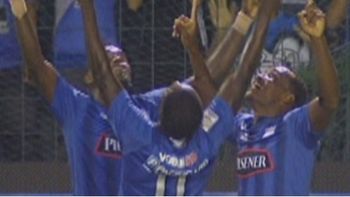 velez cayo frente al emelec en su debut en la libertadores velez cayo frente al emelec en su debut en la libertadores