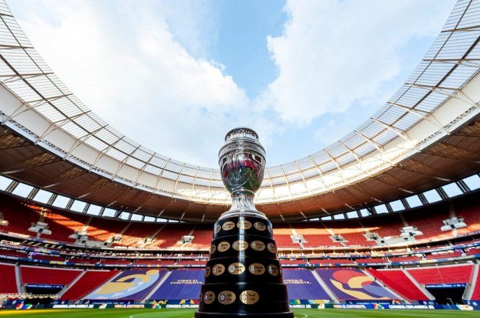 Copa América: hay dos argentinos en el 11 ideal, pero uno se quedaría en el banco ante Ecuador