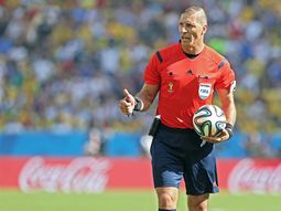 otra buena actuacion de pitana, pero podria decirle adios al mundial otra buena actuacion de pitana, pero podria decirle adios al mundial