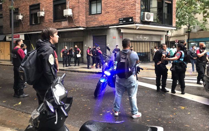 Inseguridad: vecinos ayudaron a detener a un ladrón. Crédito de la imagen: @LetiMarcolongo
