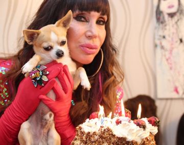 ¿Era necesario? Moria subió fotos íntimas de... ¡¡¡su perro!!!