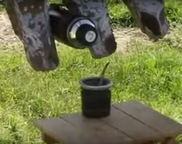 El Diego Maradona de la excavadora