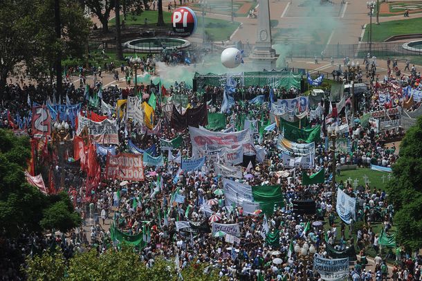 Para el Gobierno porteño, el protocolo antipiquete se aplicó durante el paro