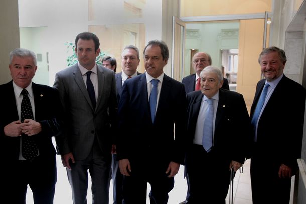 De Mendiguren dijo que la UIA no pidió un ajuste ante Scioli