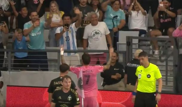 El picante gesto de De Paul para bancar a Messi tras el insólito cantito de los hinchas de Inter Miami