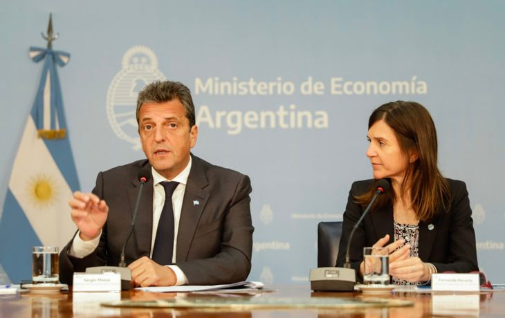 Massa anunció refuerzo para los trabajadores informales: nuevo bono de $94.000