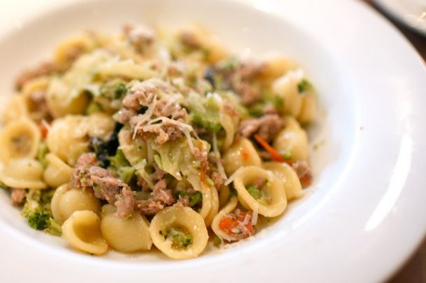 Este bodegón porteño se destaca por ofrecer las mejores pastas de la ciudad. Este bodegón porteño se destaca por ofrecer las mejores pastas de la ciudad.