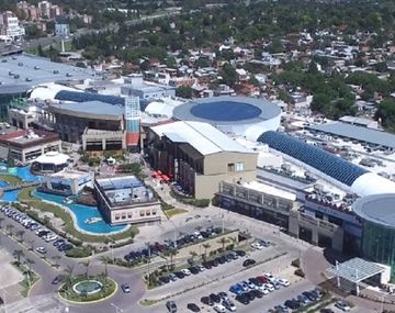 Tiroteo en el Tortugas Open Mall