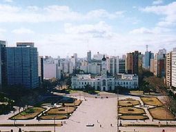 la ola de cemento, debate de fondo en la plata la ola de cemento, debate de fondo en la plata