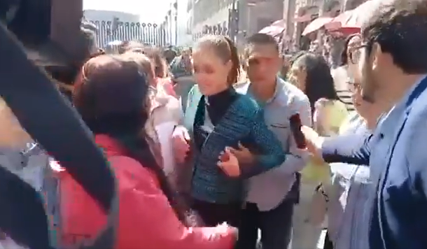 Sheinbaum fue acosada por un hombre en CDMX.